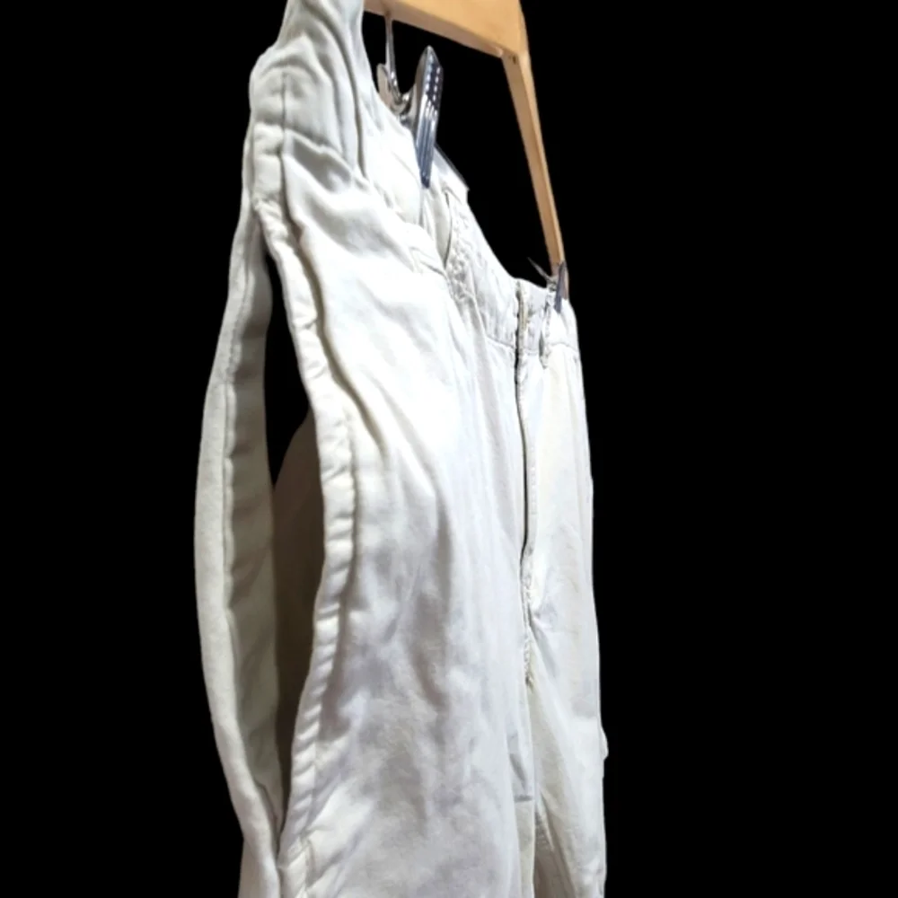 Chino's Size 38 100% Cotton Beige Tan Front and Back Pockets Golf Shirts